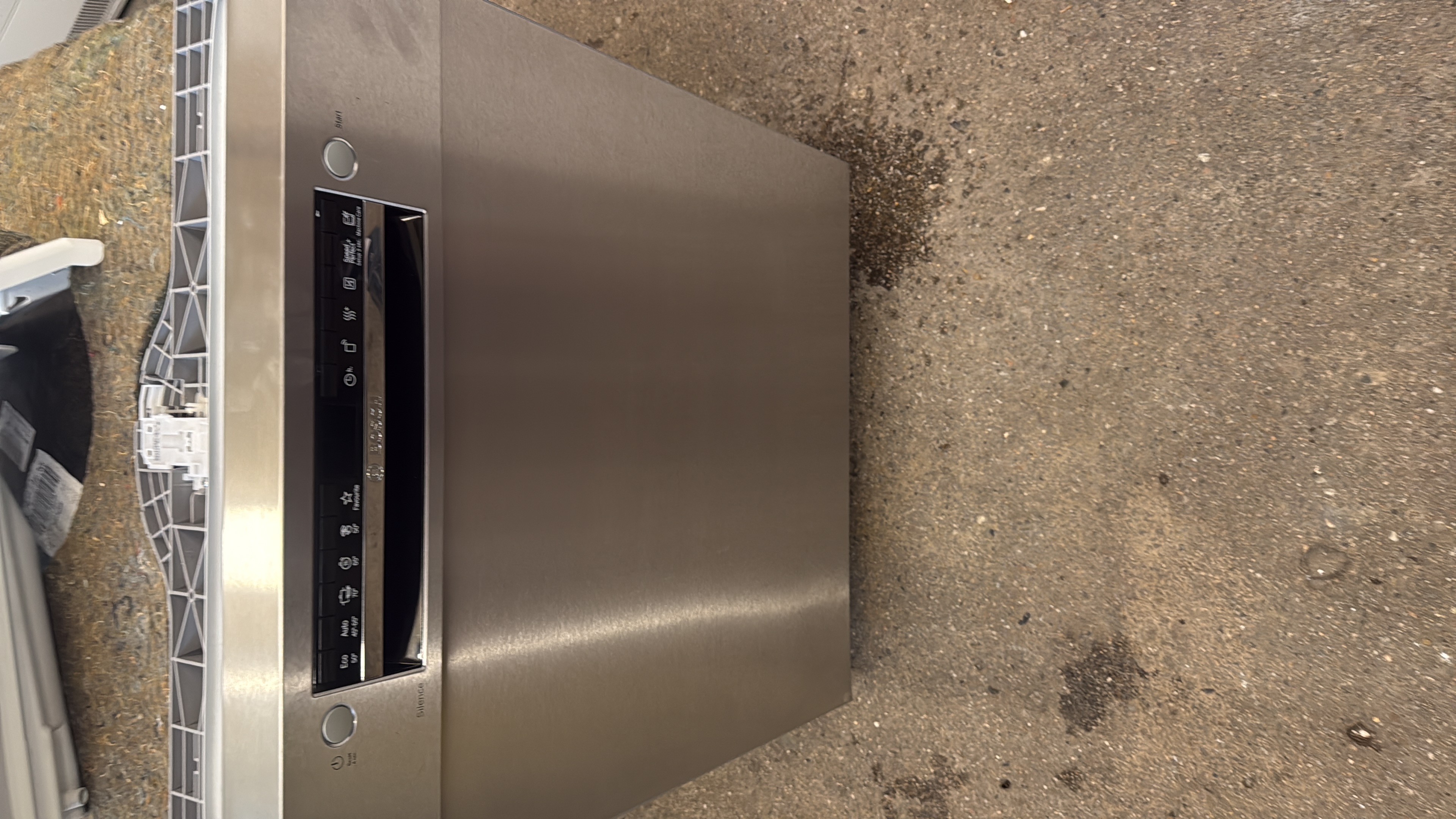 Unterbau-Geschirrspüler Bosch SMU4HVS00E Serie 4