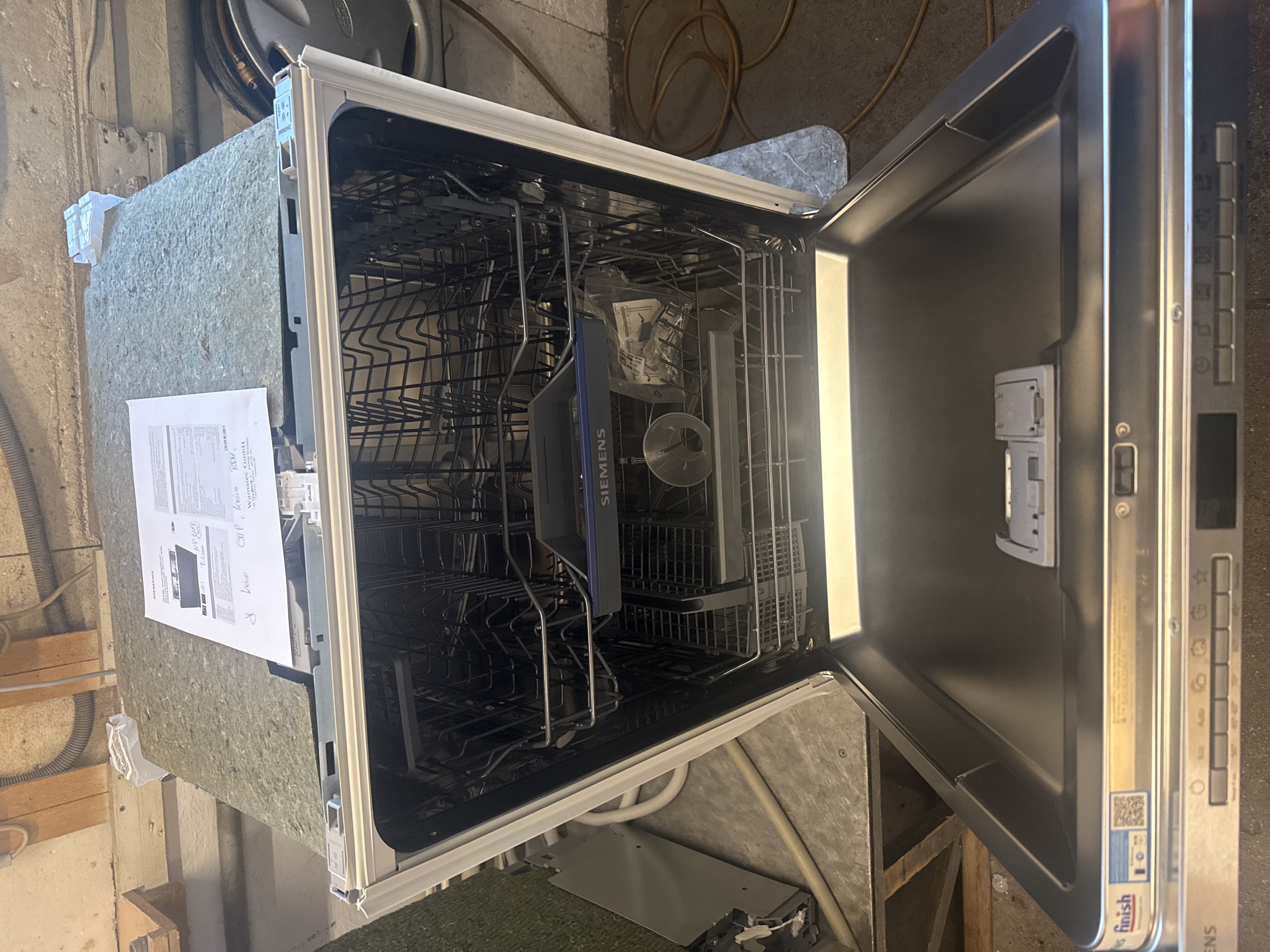 Vollintegrierter XXL Geschirrspüler Siemens SX63EX22AE