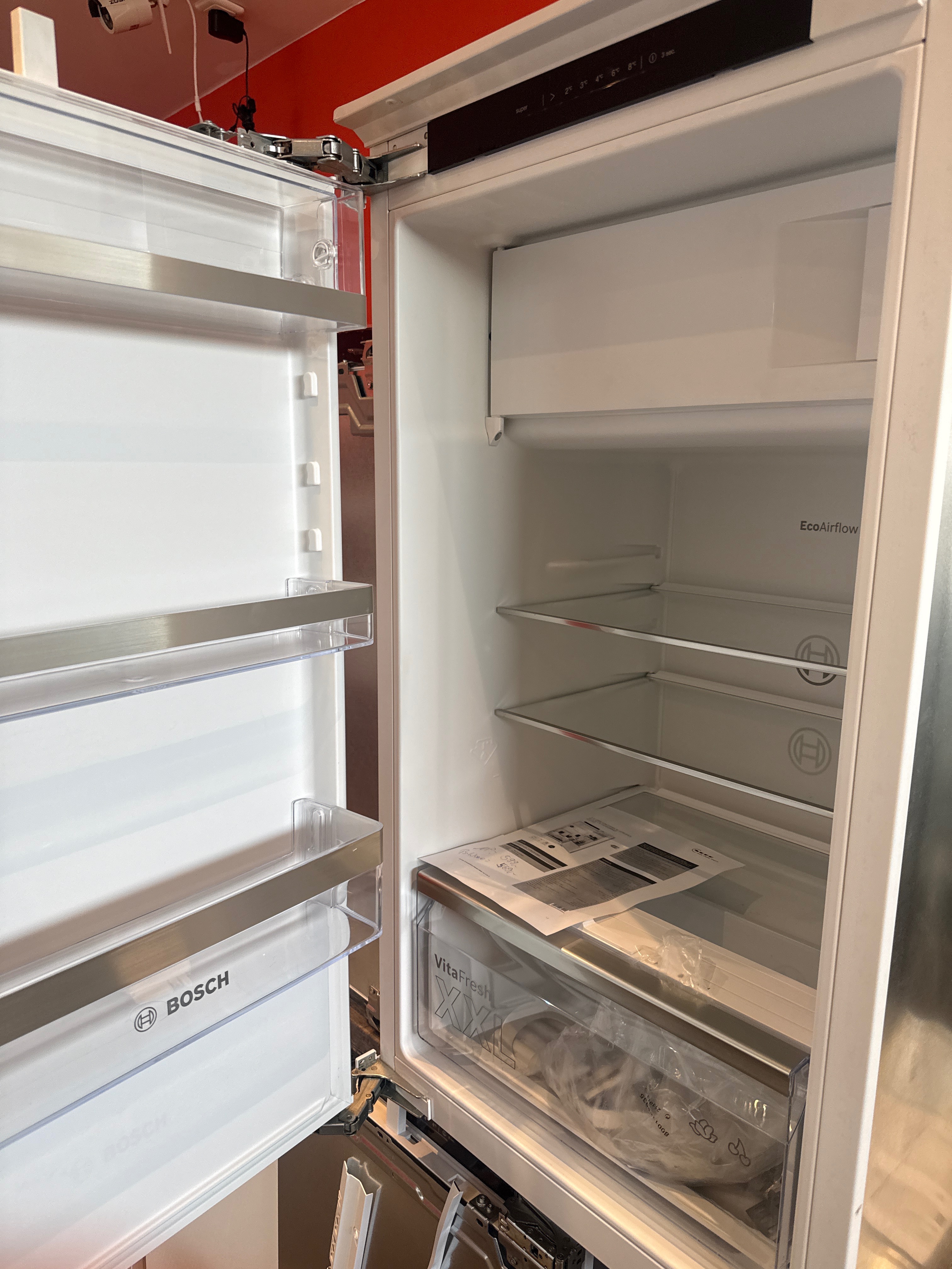 Einbaukühlschrank Schlepptür 88cm